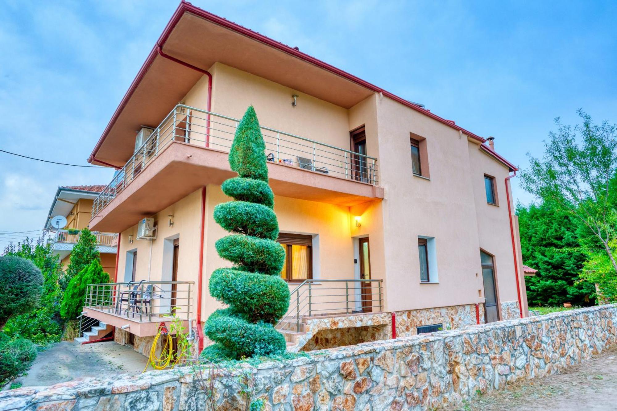 Four Lakes Luxury Suites Amyntaio Buitenkant foto